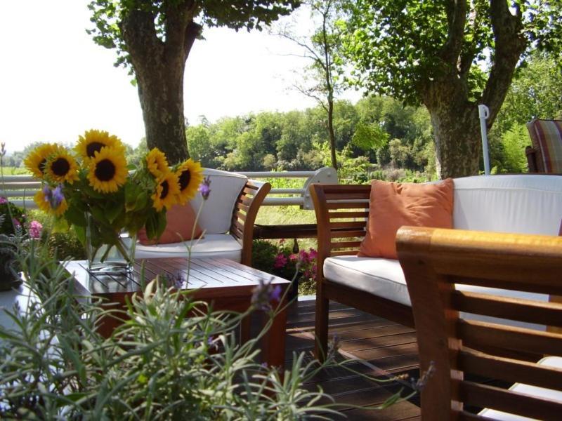 Hotel péniche Le Black Mountain à Villepinte  Extérieur photo